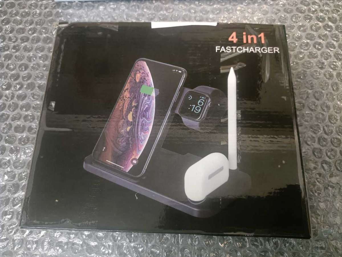 Wireless Headphones & Smart Charger