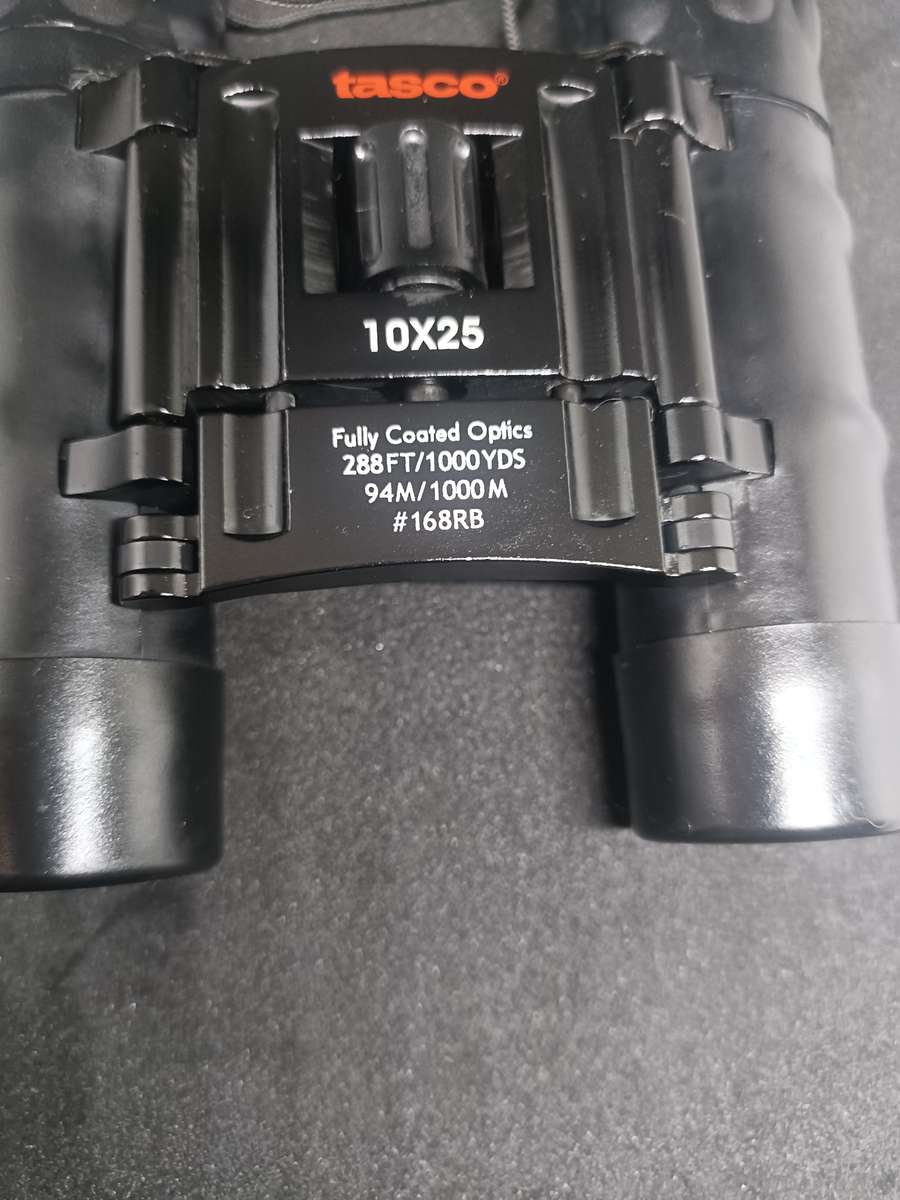 Tasco / Bushnell Binoculars 10x25
