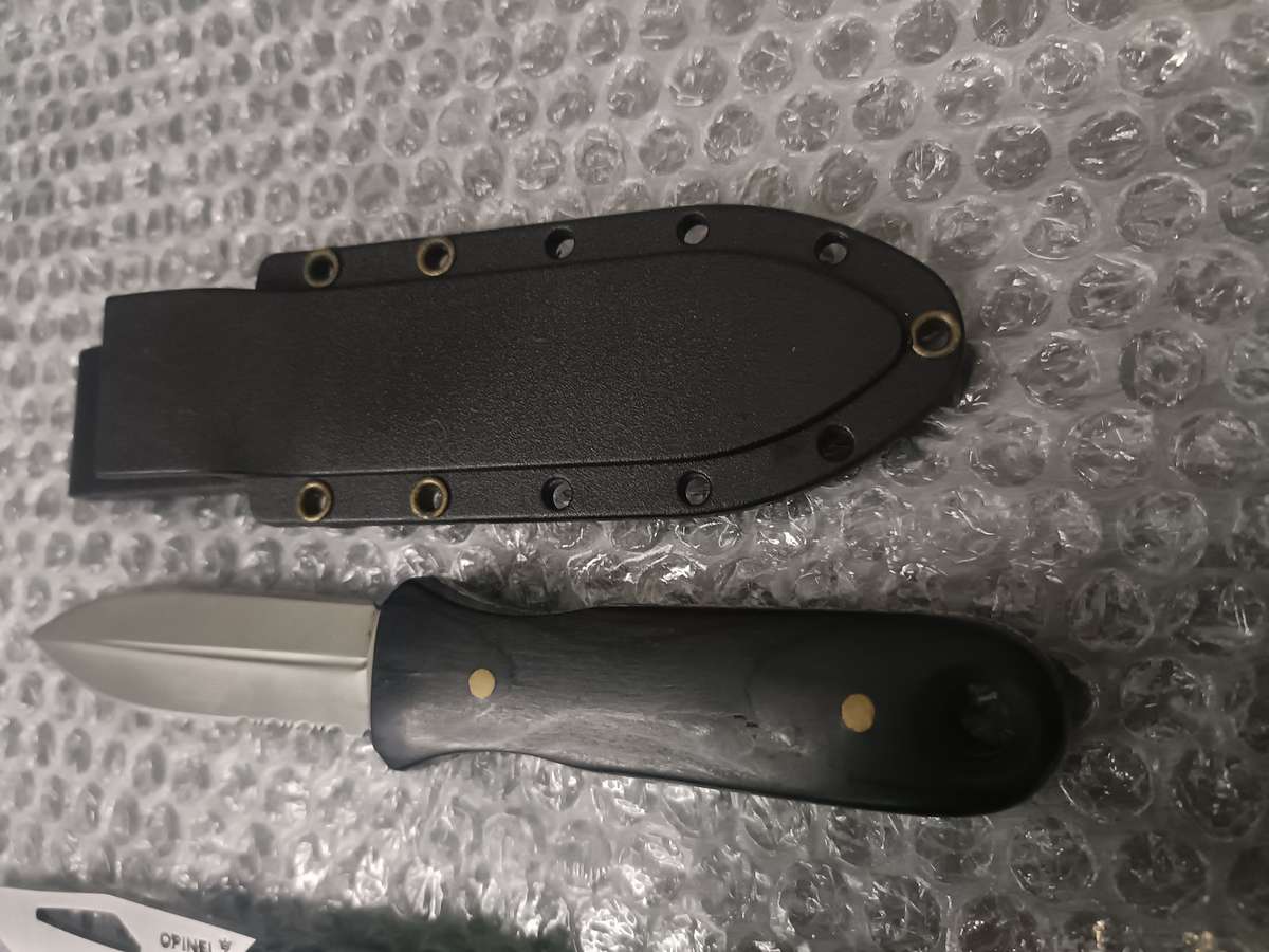 Outdoor Knife bundle + Maglite