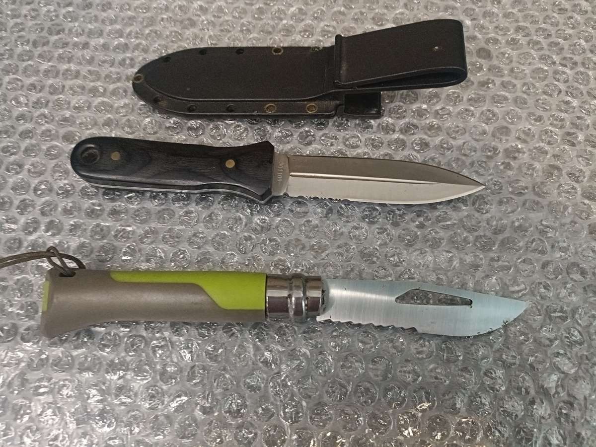 Outdoor Knife bundle + Maglite