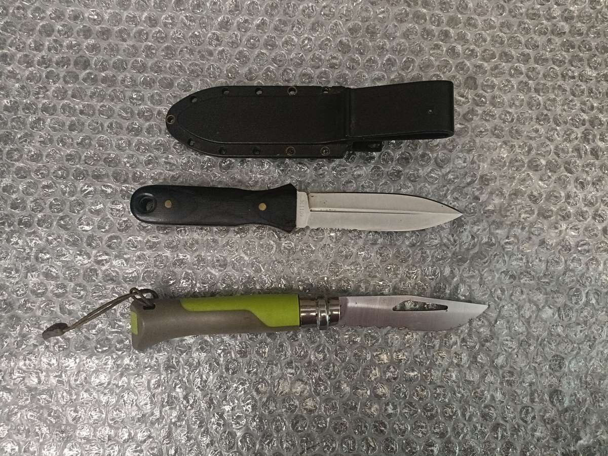 Outdoor Knife bundle + Maglite
