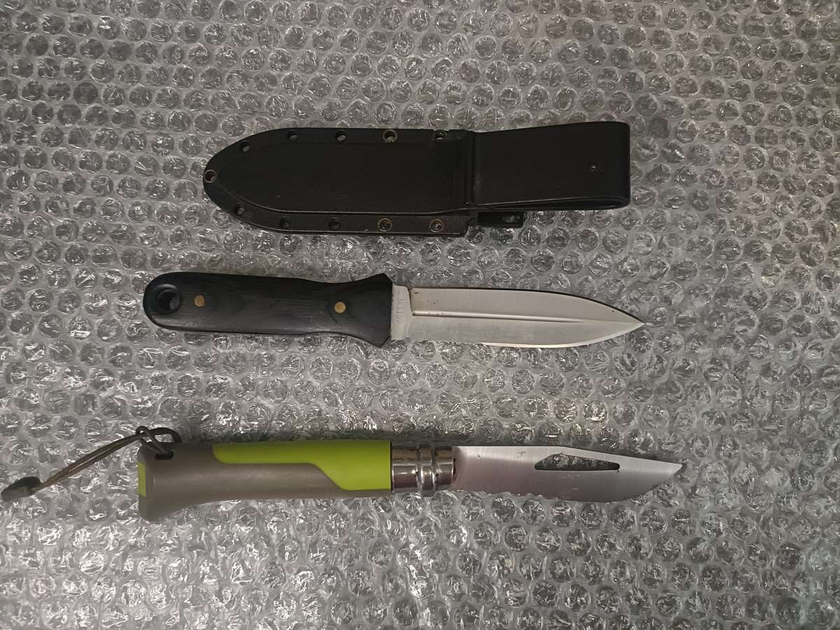 Outdoor Knife bundle + Maglite