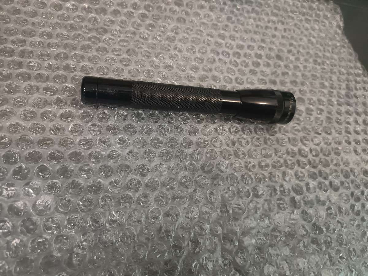 Outdoor Knife bundle + Maglite