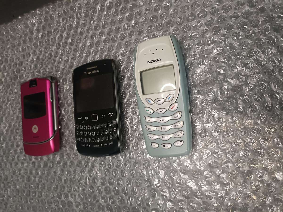 The Legendary Trio Cellphones