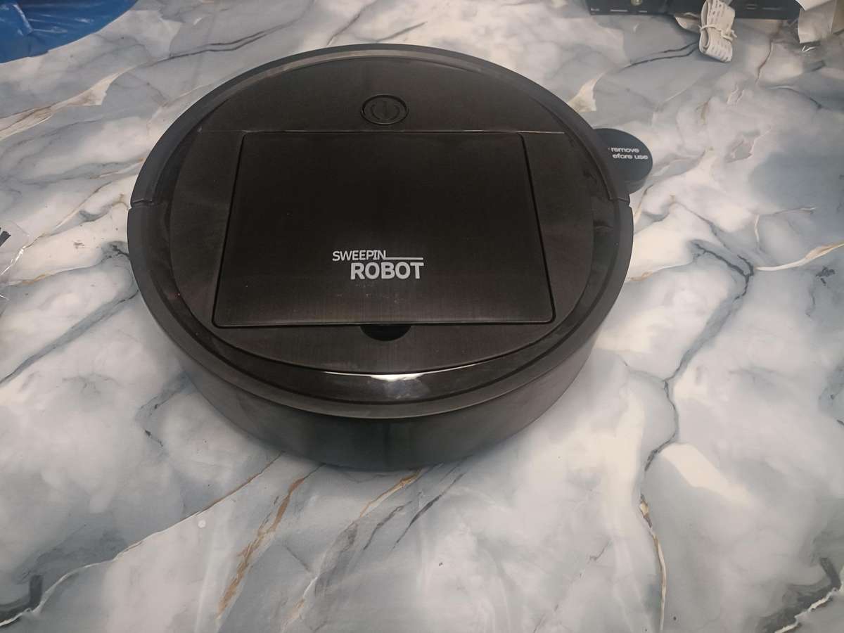 Robot Vaccuum Cleaner (Automatic)