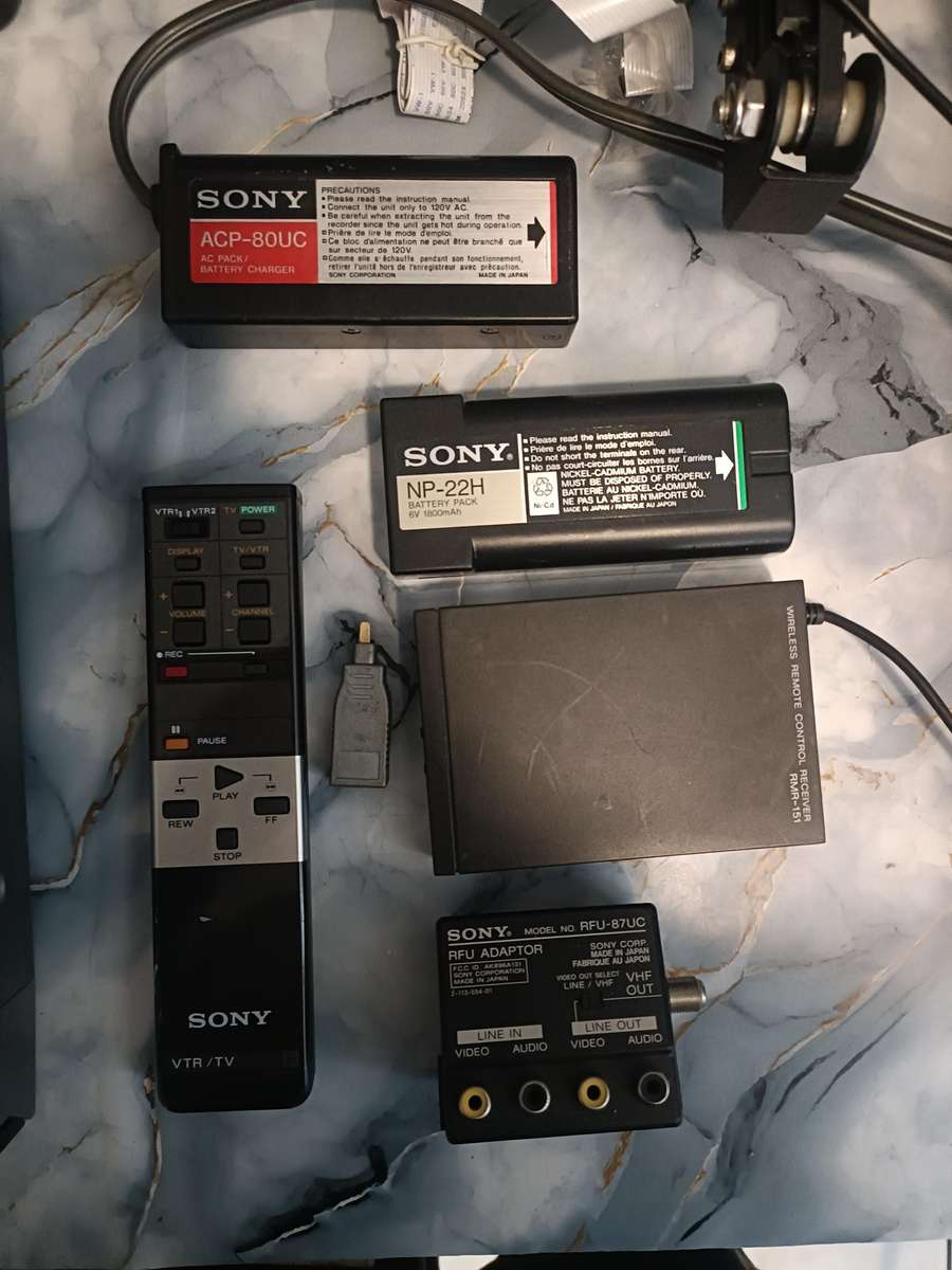 Sony HVR-M15J HDV Camcorder VCR MiniDV DV Tape Compatible