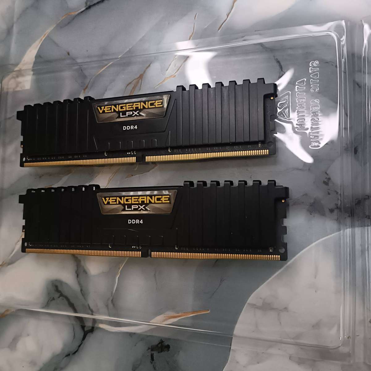 Corsair DDR4 8GB x2 Ram Sticks