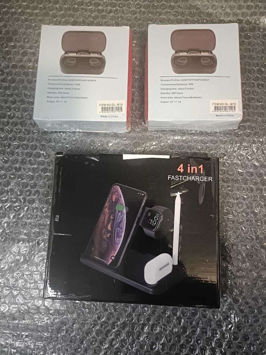 Wireless Headphones & Smart Charger