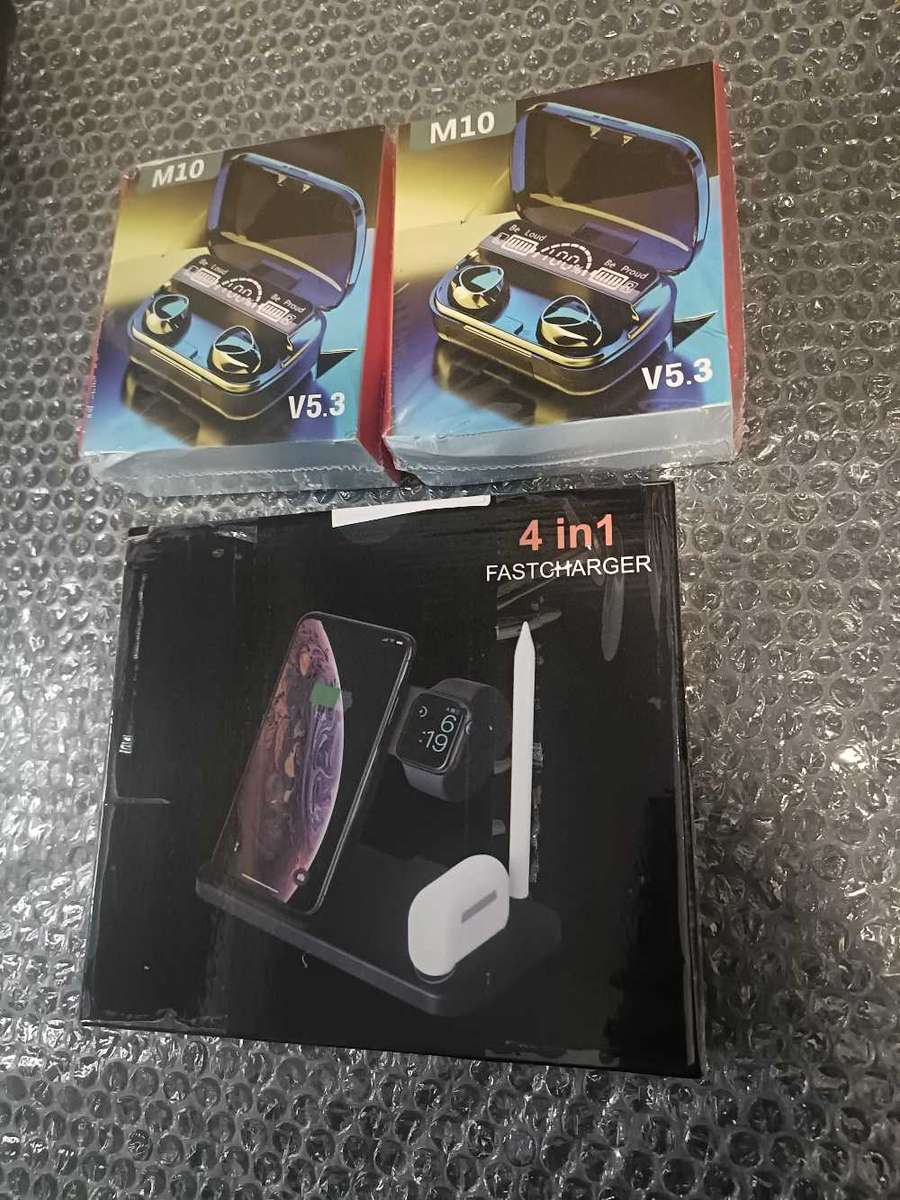 Wireless Headphones & Smart Charger