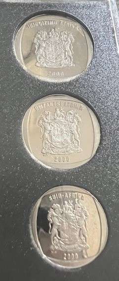 RSA 2000 PROOF SET IN SA MINT CASE - OLD COAT OF ARMS