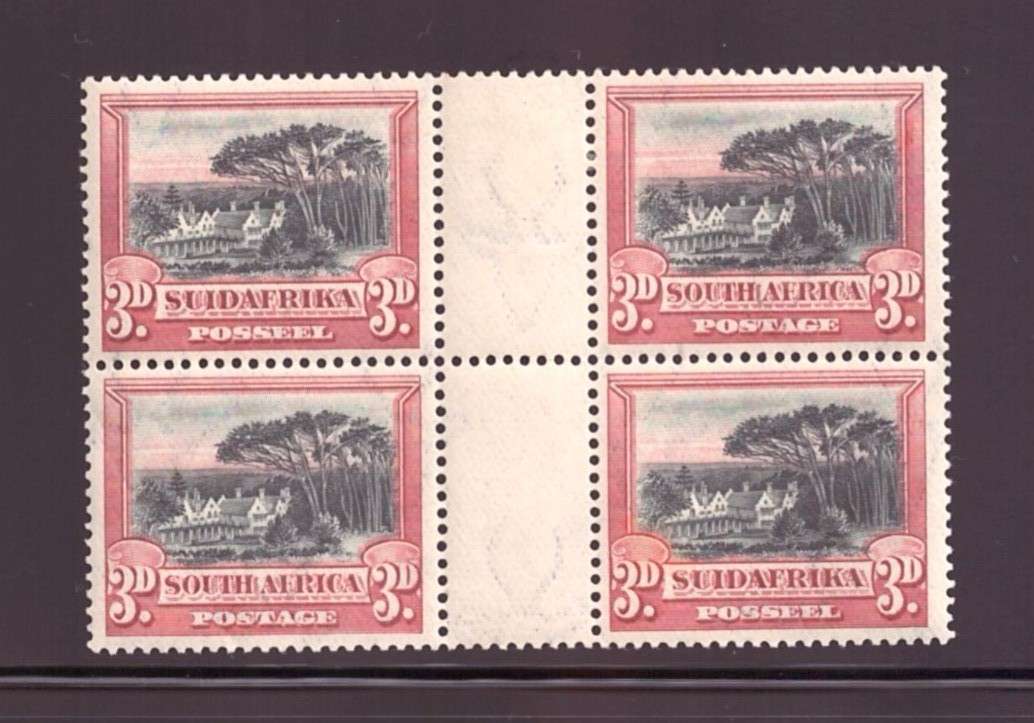 UNION OF SA 1927 3d BLACK AND RED SACC 34 - GUTTER BLOCK OF 4 - RARE!