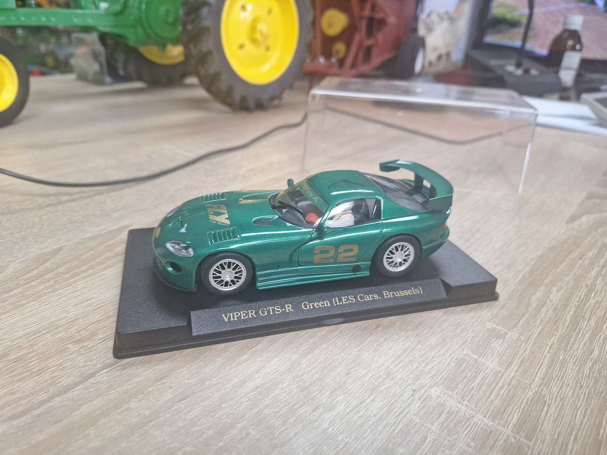 Viper GTS-R Slot Car