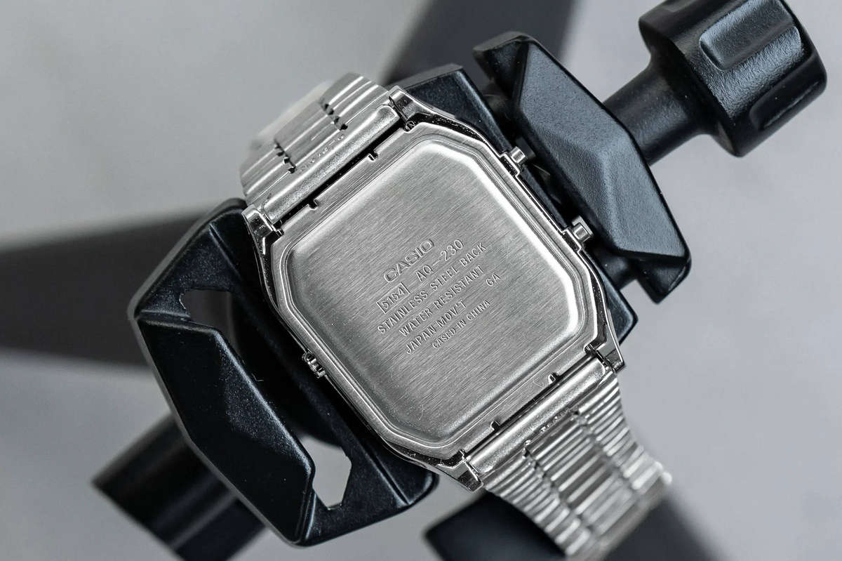 Casio Men's AQ-230A-1D black