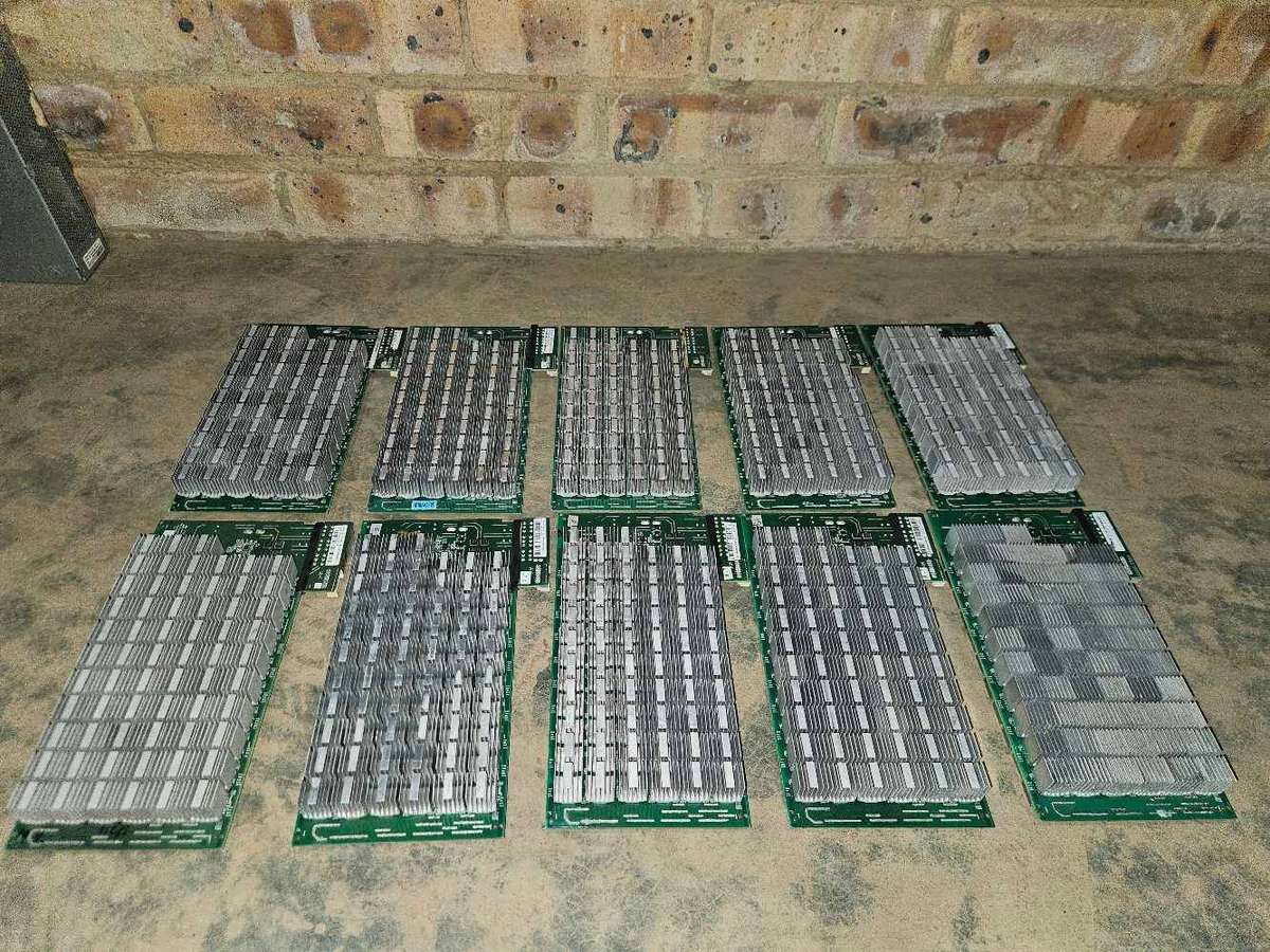 Antminer S9 hashboards