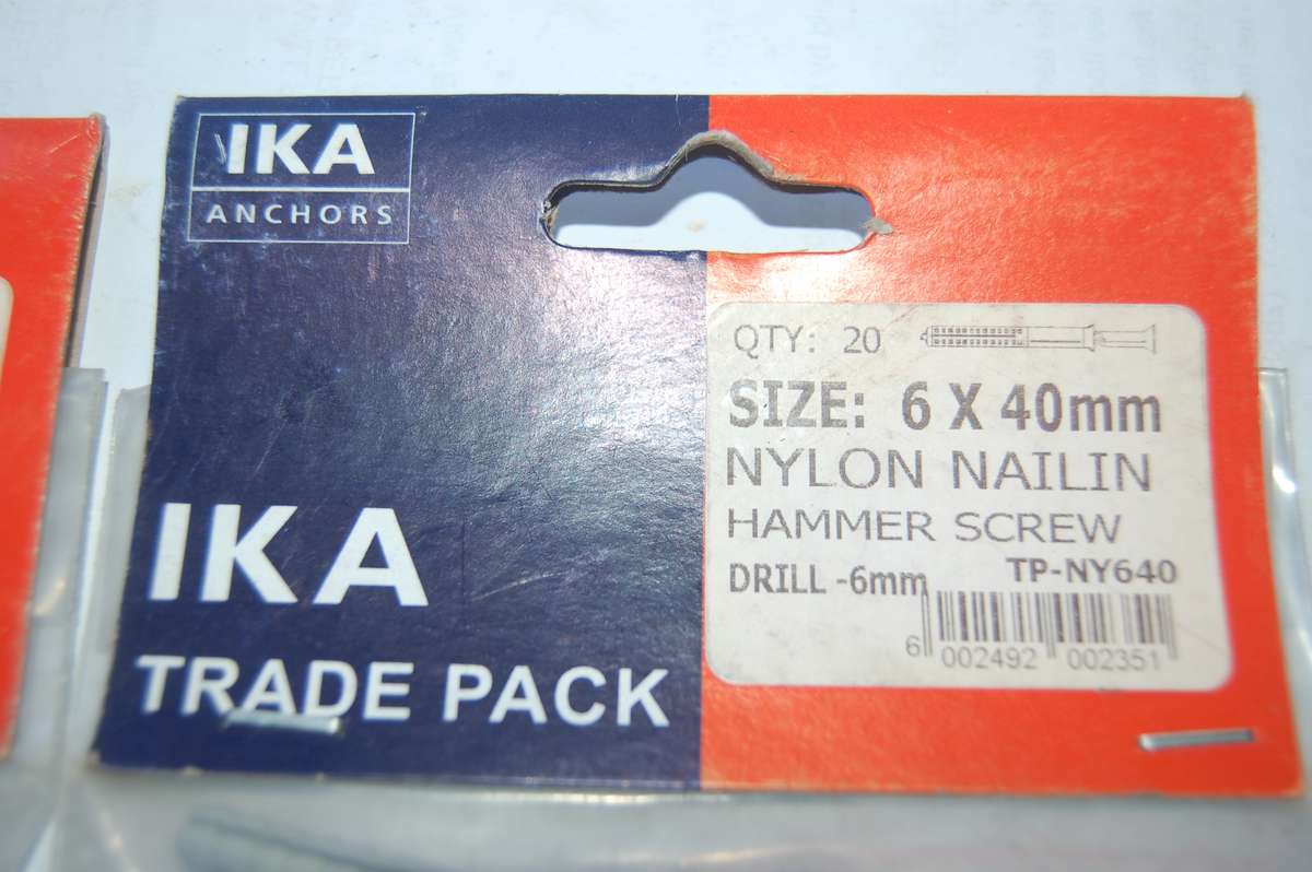 IKA HAMMER SCREW NYLON WALL FASTENERS 6MM BY 40MM 20PCS