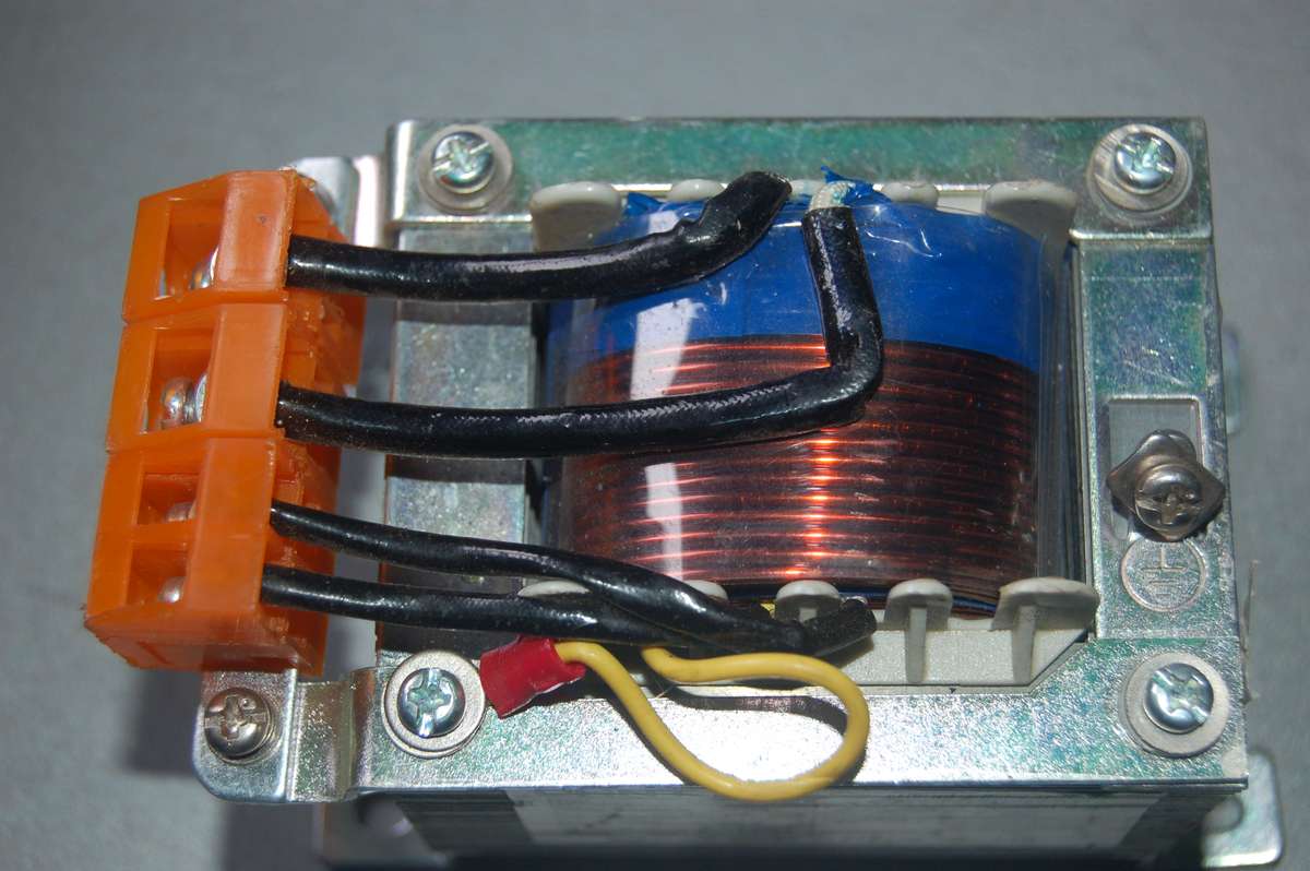 TRANSFORMER 220VOLT TO 12 VOLT RATED OUTPUT 8.3 AMPS
