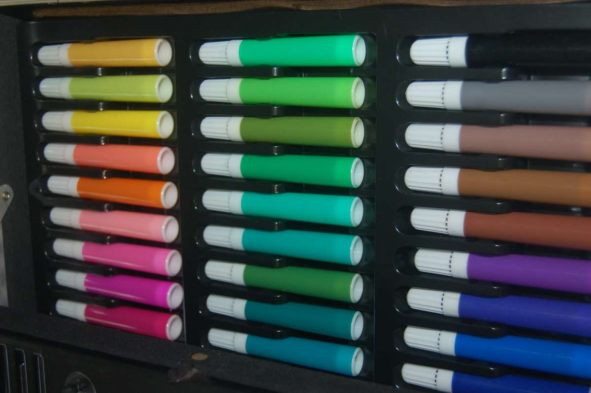 beautiful art set for children (and adults) 4trays