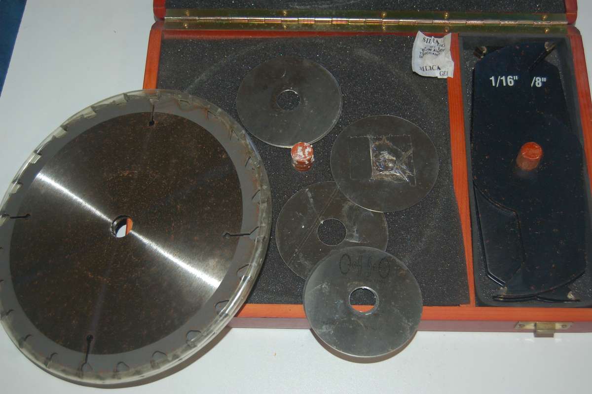 WOODWORKER MASTERCRAFT 200MM DADO SET IN CASE AS NEW