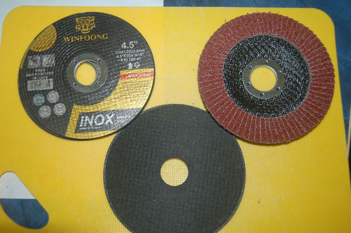 115MM ANGLE GRINDER FLAPPER DISC FOR ALL WELDING OR EDGE CLEAN-UPS