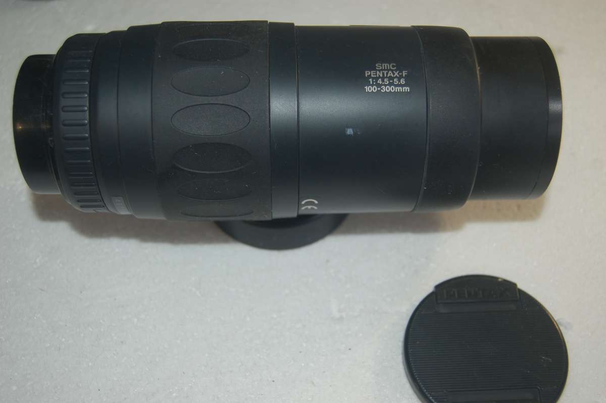 PENTAX CAMERA COLLECTION ME AND ME SUPER WITH 100-300 PENTAX ZOOM LENS FOR ROLL FILM