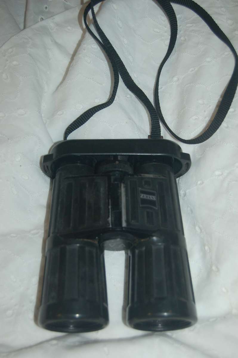 ZEISS 10 X 50 BINOCULARS MADE IN GERMANY BOUGHT 1979 COLLECTOR AND USER MASTERPIECE