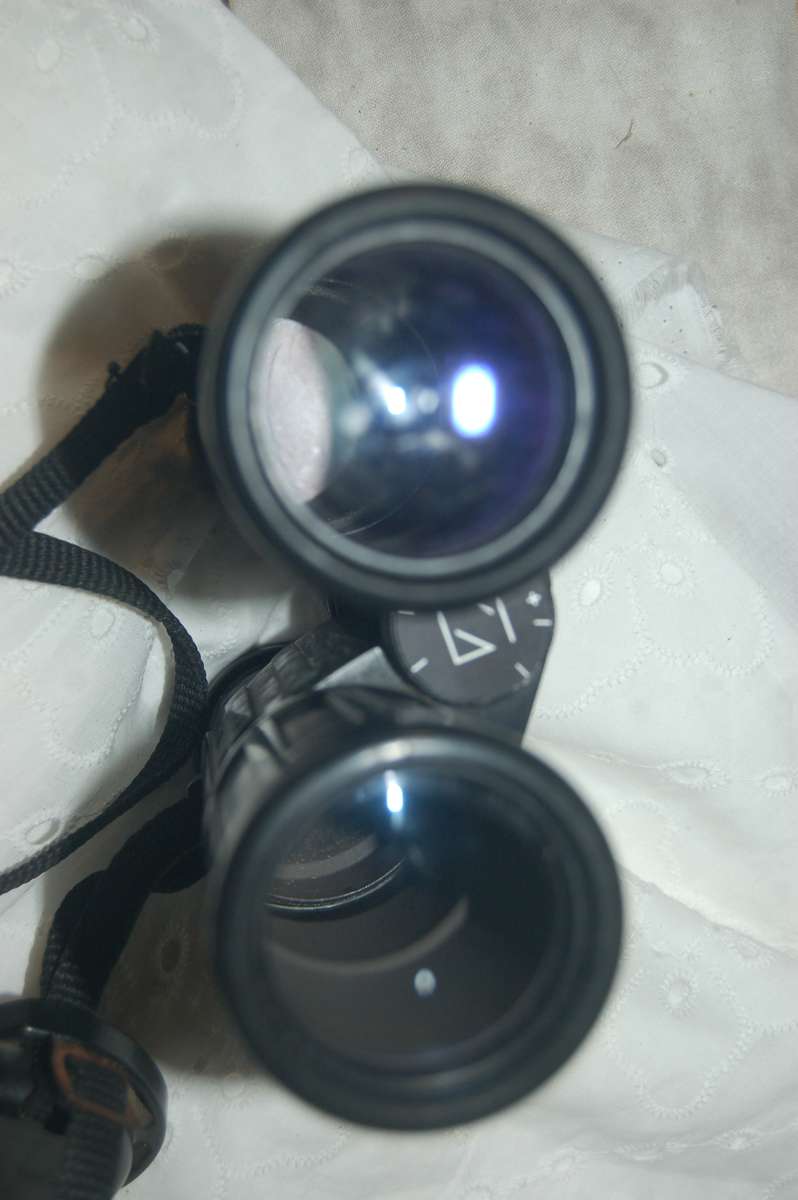 ZEISS 10 X 50 BINOCULARS MADE IN GERMANY BOUGHT 1979 COLLECTOR AND USER MASTERPIECE