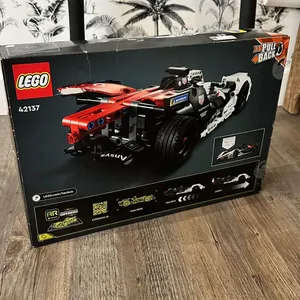 LEGO® Technic Formula E® Porsche 99X Electric 42137-  Pull Back Model