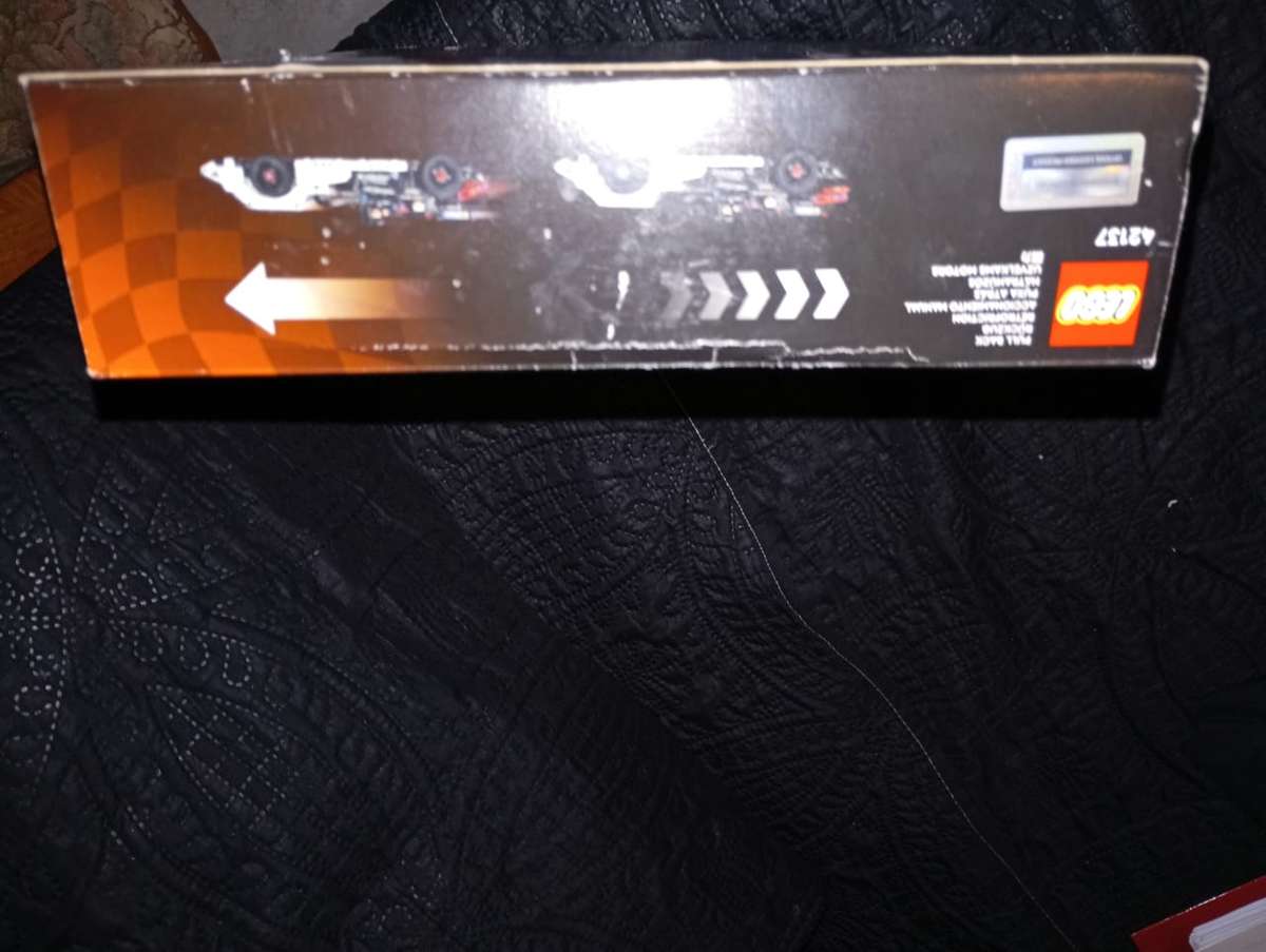 LEGO® Technic Formula E® Porsche 99X Electric 42137-  Pull Back Model