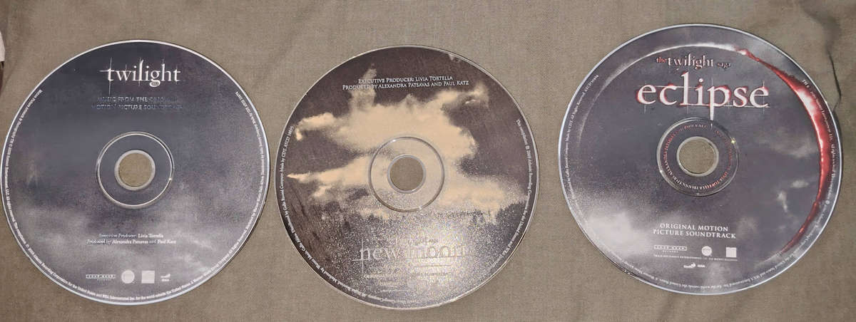 Massive Music CD Bundle!! | 1 Bid  45 Discs | Queen | Rod Steward | Mixes | All Originals
