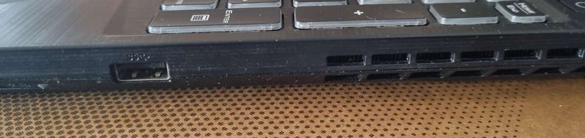 ASUS TUF F15 FX506H Gaming Laptop