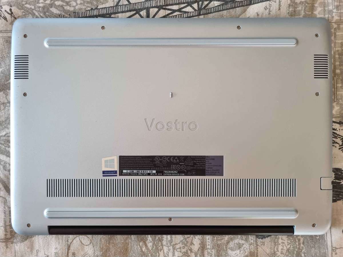 Dell Vostro 5581 i5 8265u 16GB DDR4