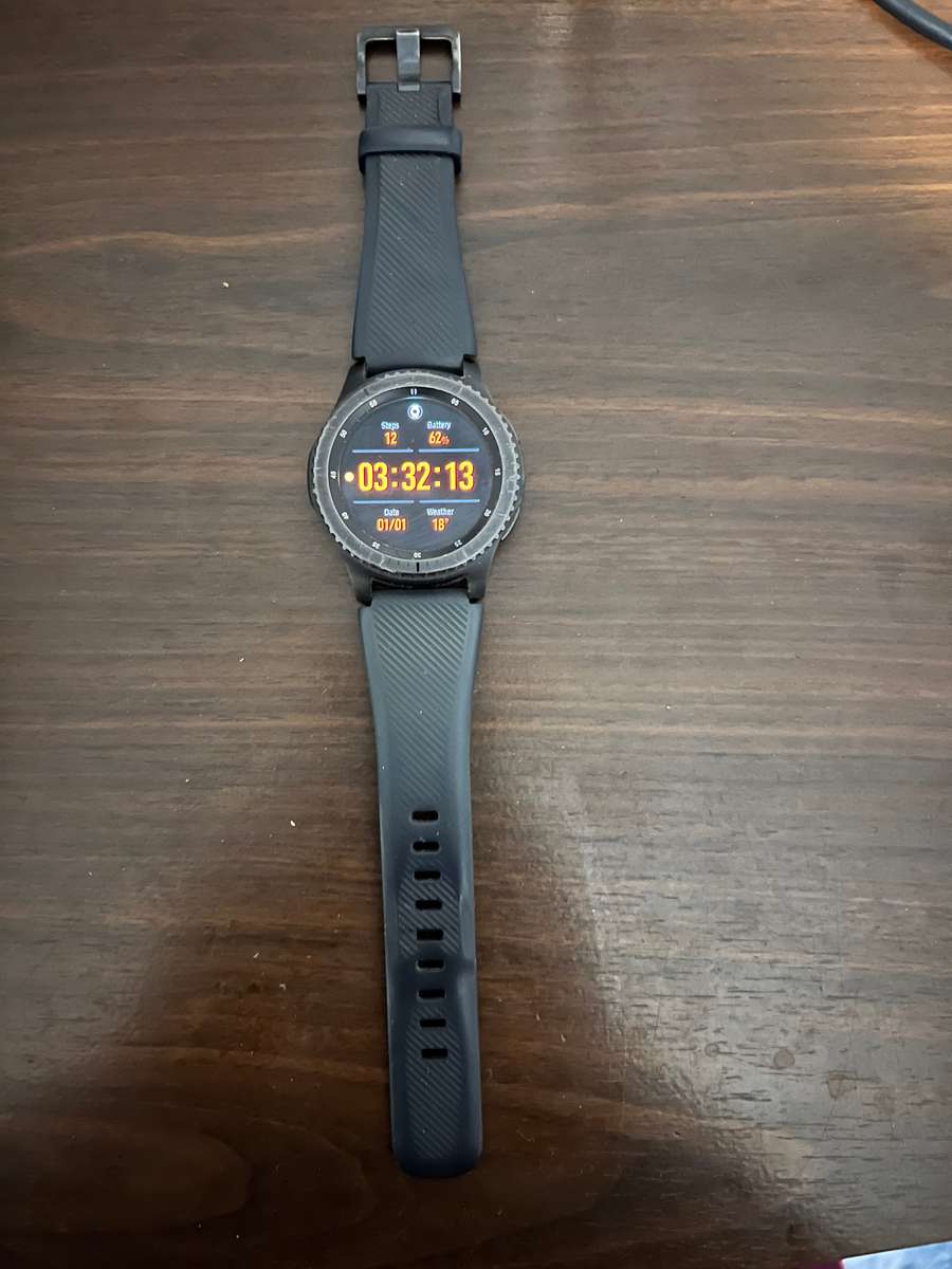 Samsung Gear S3 Frontier watch