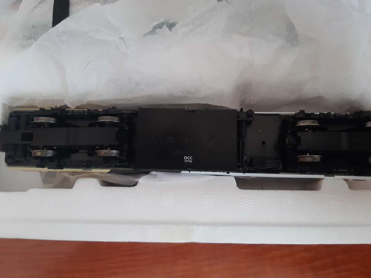 Class 34 Spoornet diesel # 34 909  HO (Powered) DCC with Sound.  1 Orange, 1 Blue