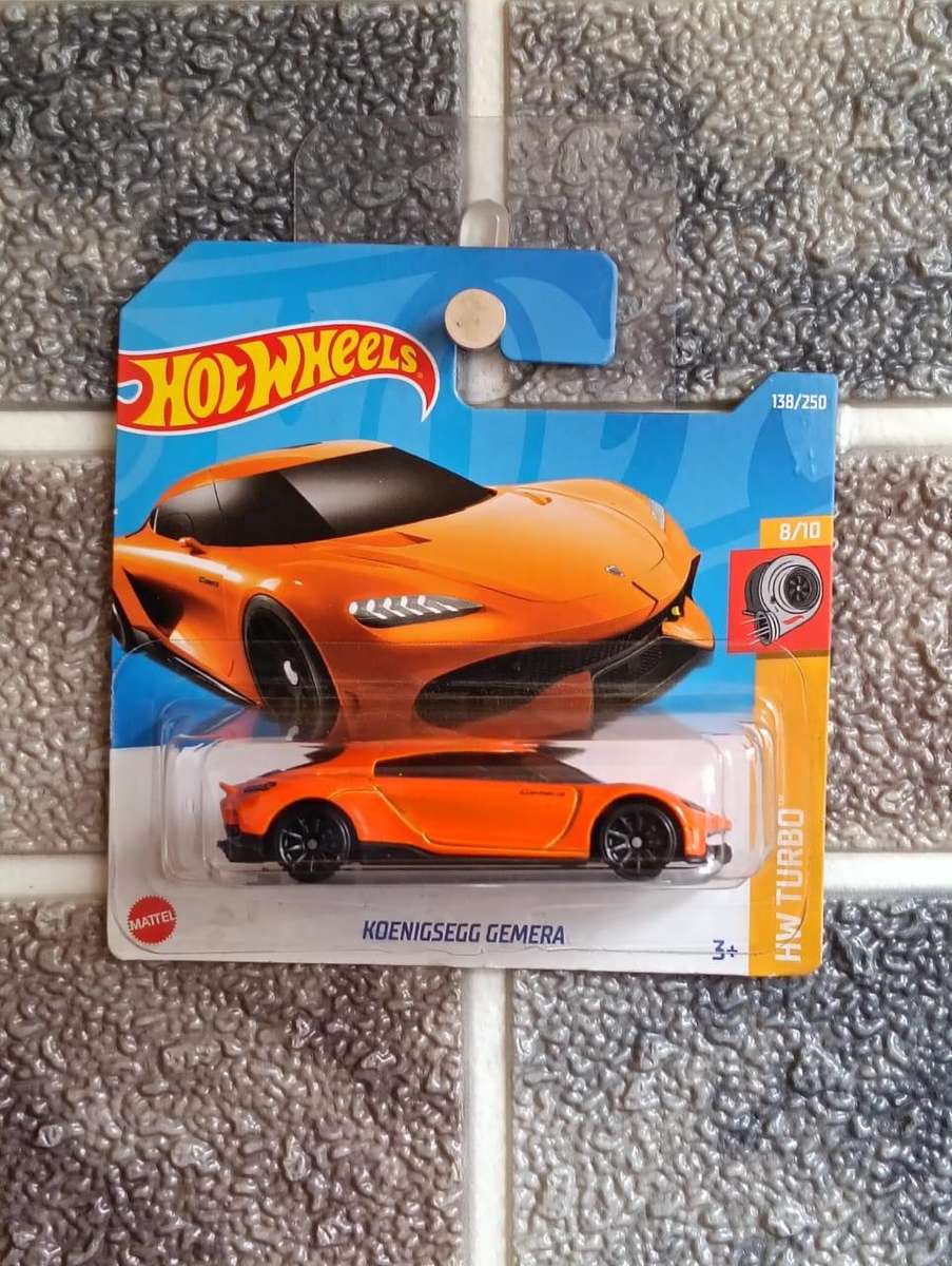 Hot Wheels - Koenigsegg Gemera 8/10.