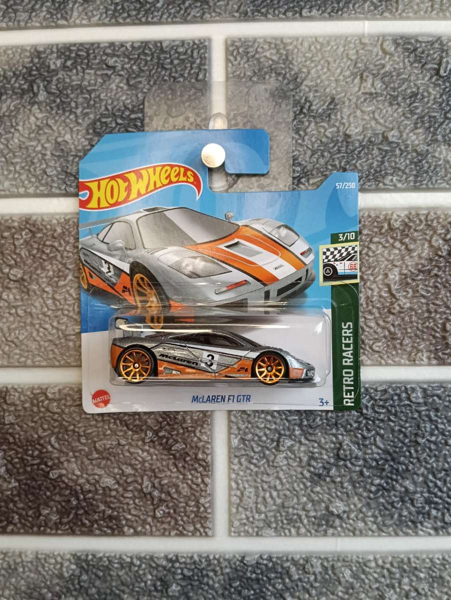 Hot Wheels McLaren F1 GTR 3/10 Retro