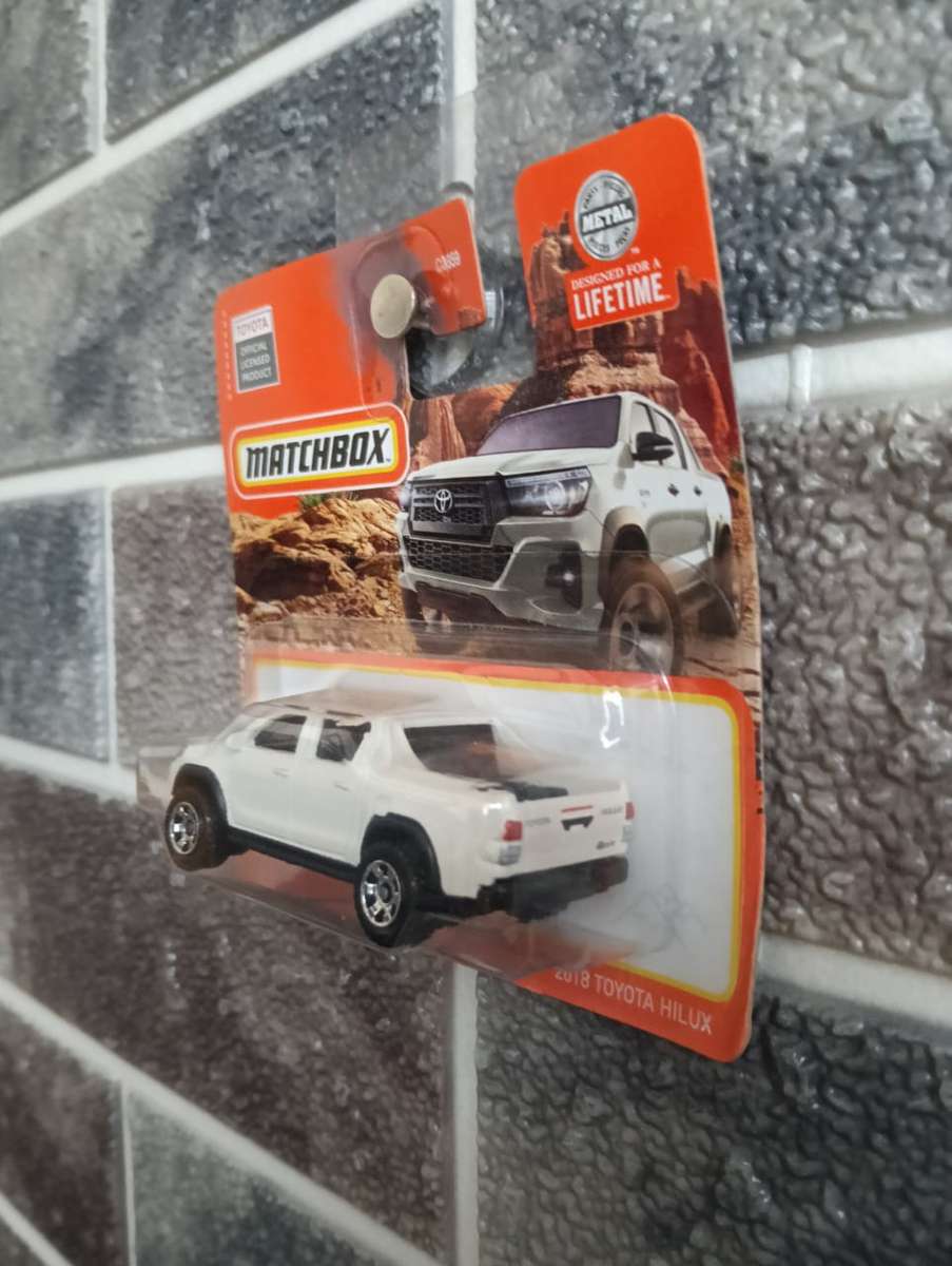 Matchbox - 2018 Toyota Hilux