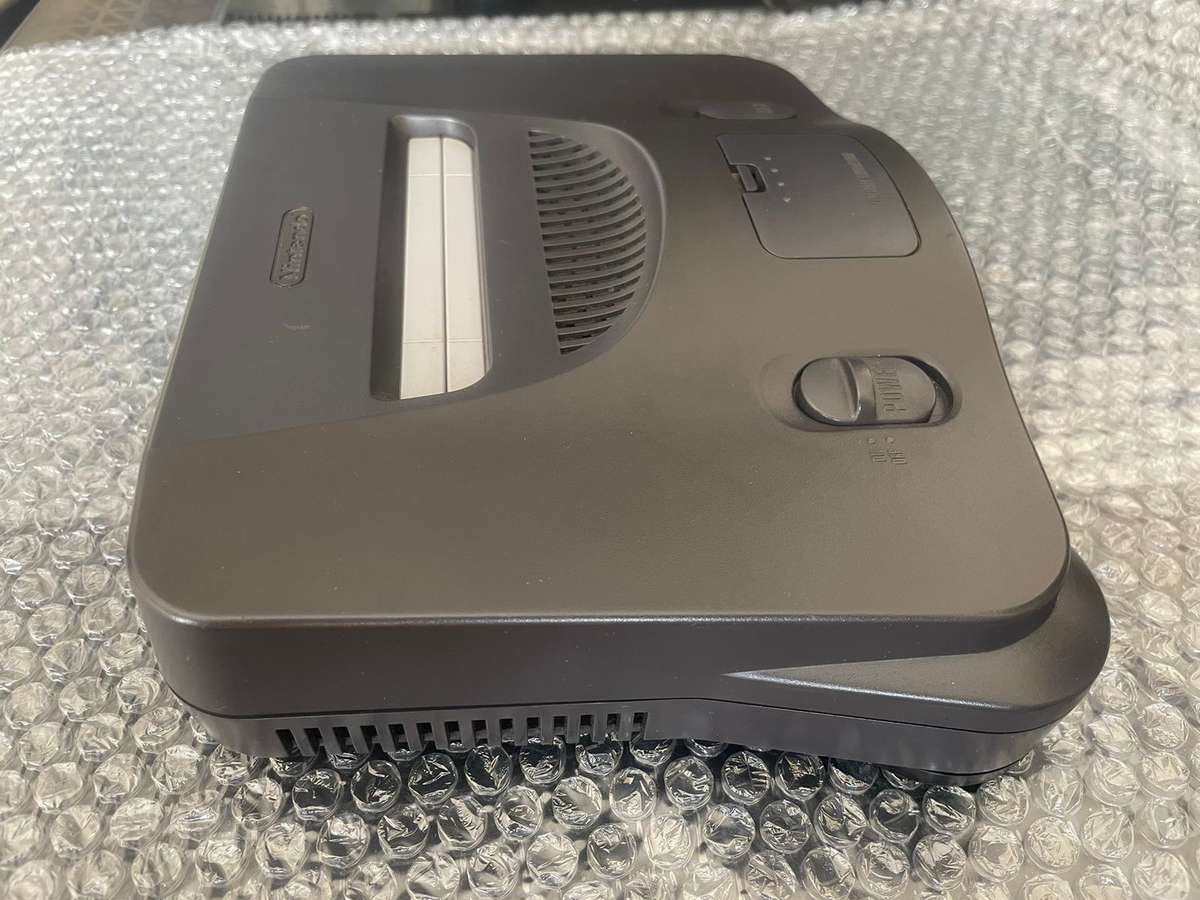 Nintendo 64 Console + Game