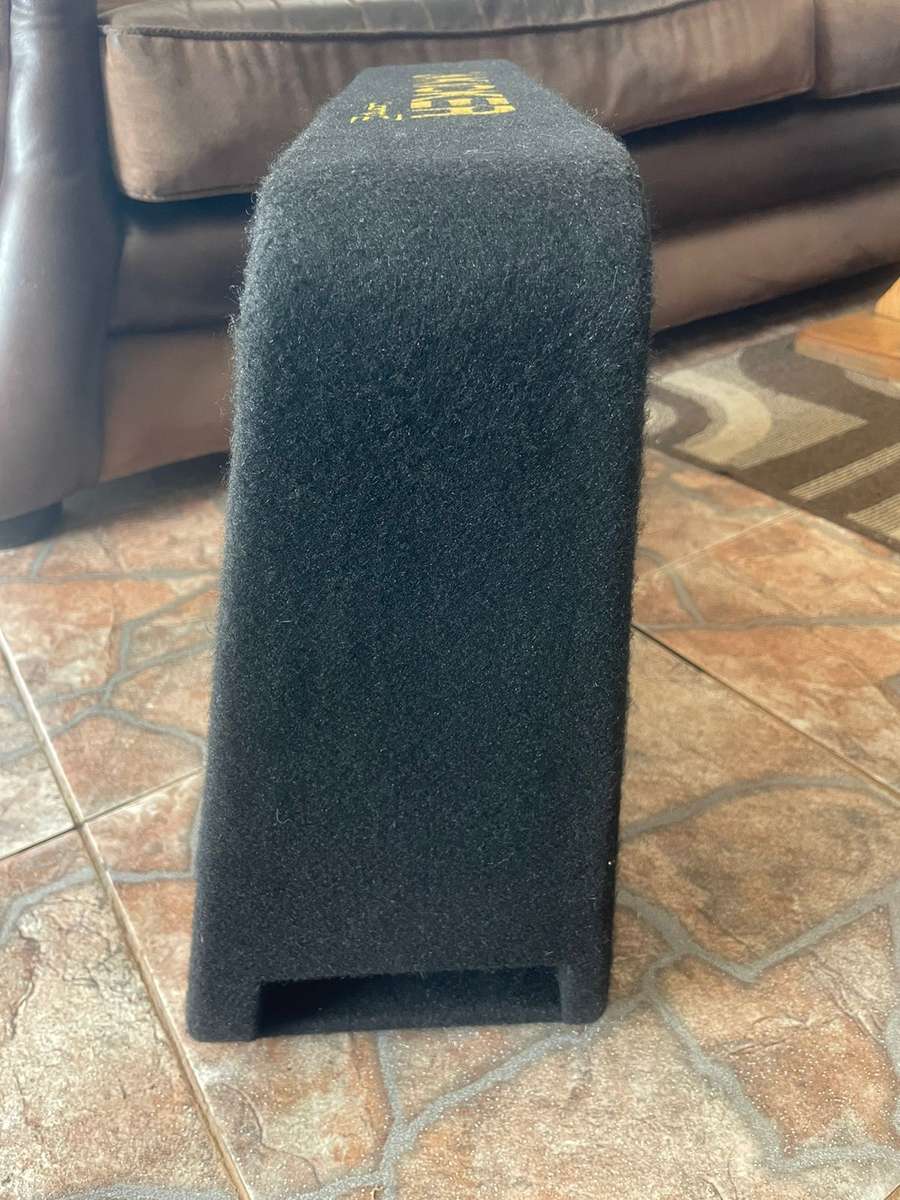 Kicker - CompC Series 10" Subwoofer Enclosure - 2 Ohm