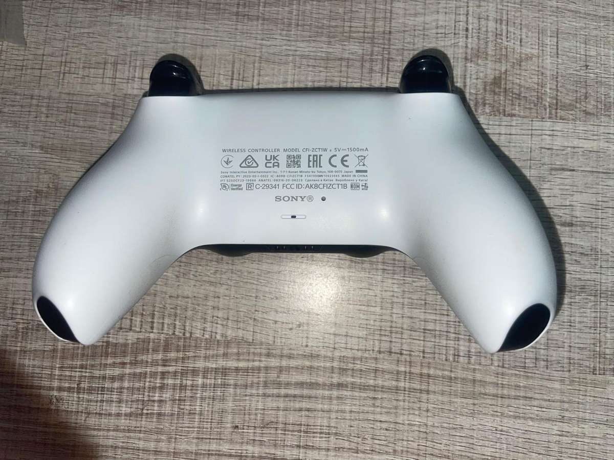 Playstation 5 ( PS5 ) Slim Console Disk Version - Pre-Owned