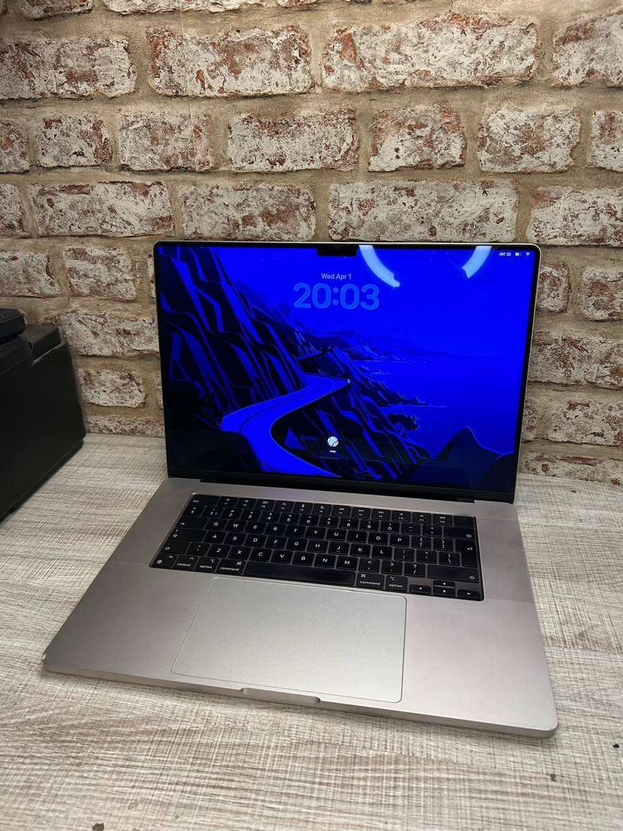 Macbook Pro 16" M2 Pro - 16GB Ram , 500GB Storage *Read Description*