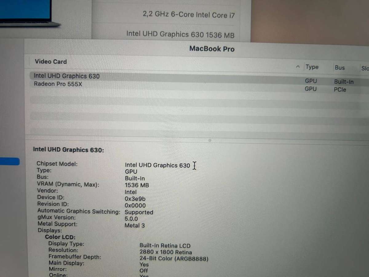MacBook Pro A1990 2018 Touch Bar 15" Intel core i7 16gb Ram 250gb SSD