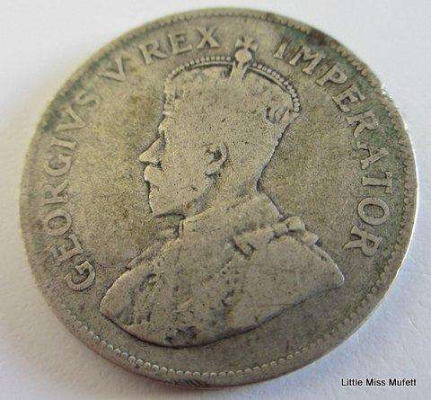 A South  African 1924 half crown.  Silver (.800)  Weight14.14 g