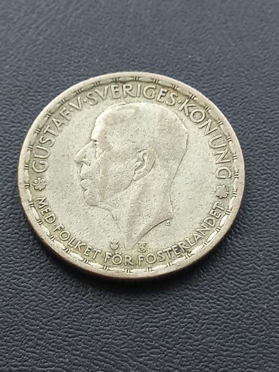 1947 Sweden 1 Kr .400 Silver