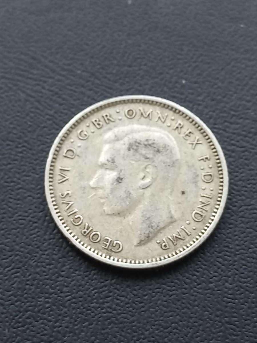 1941 Australia Sixpence .925 Silver
