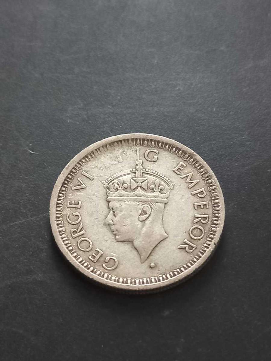 1945 India 1/4 Rupie .500 Silver