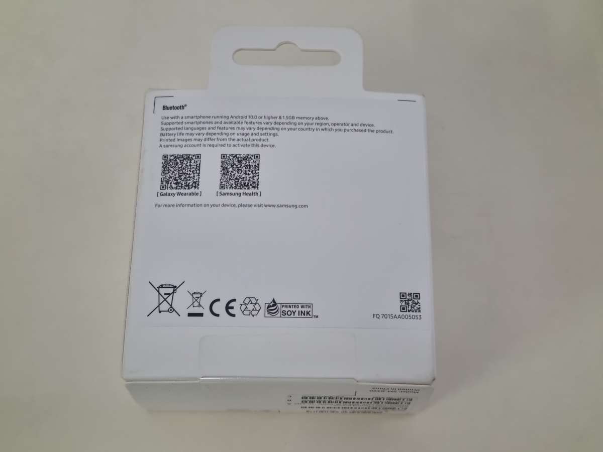 2x Samsung Galaxy Fit3 (silver & white)