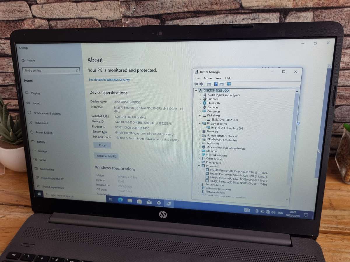 HP Notebook 250 G8 Pentium Silver N5030/ 4GB RAM/ 128GB NVMe SSD/ 15.6" 760p/ Intel UHD Graphics