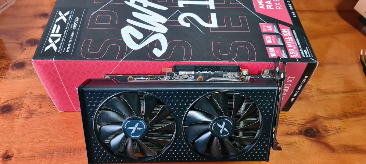 AMD RX 6600 XT SWIFT 210 PCIe 4.0