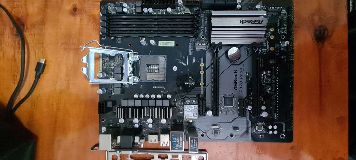 ASRock Z370 Pro4 Intel 8/9th Gen Motherboard