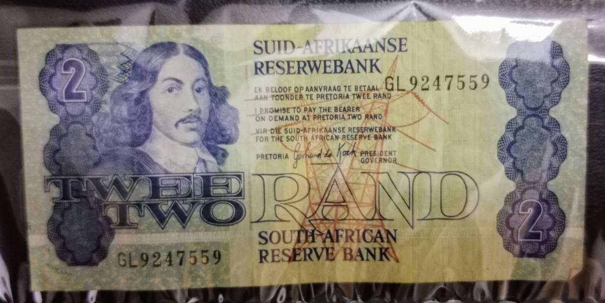 Circulated G P C de Kock A/E 3rd issue R2 note in very good condition. YearOfProduction: 1989